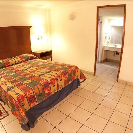 Hotel Calenda Oaxaca Екстер'єр фото